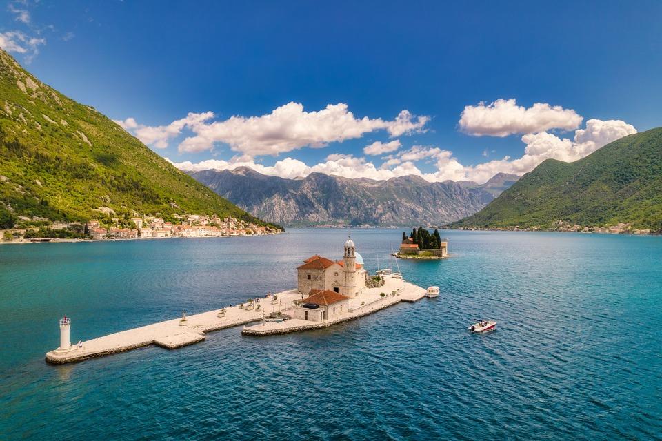 Kotor Boat