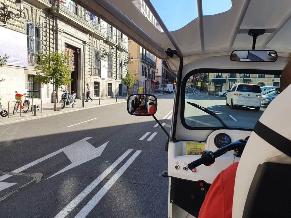 Обиколка на Мадрид с Tuk Tuk 2026
